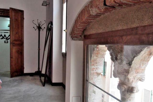 Lovingenoa - Antico Convento Apartment Exterior foto